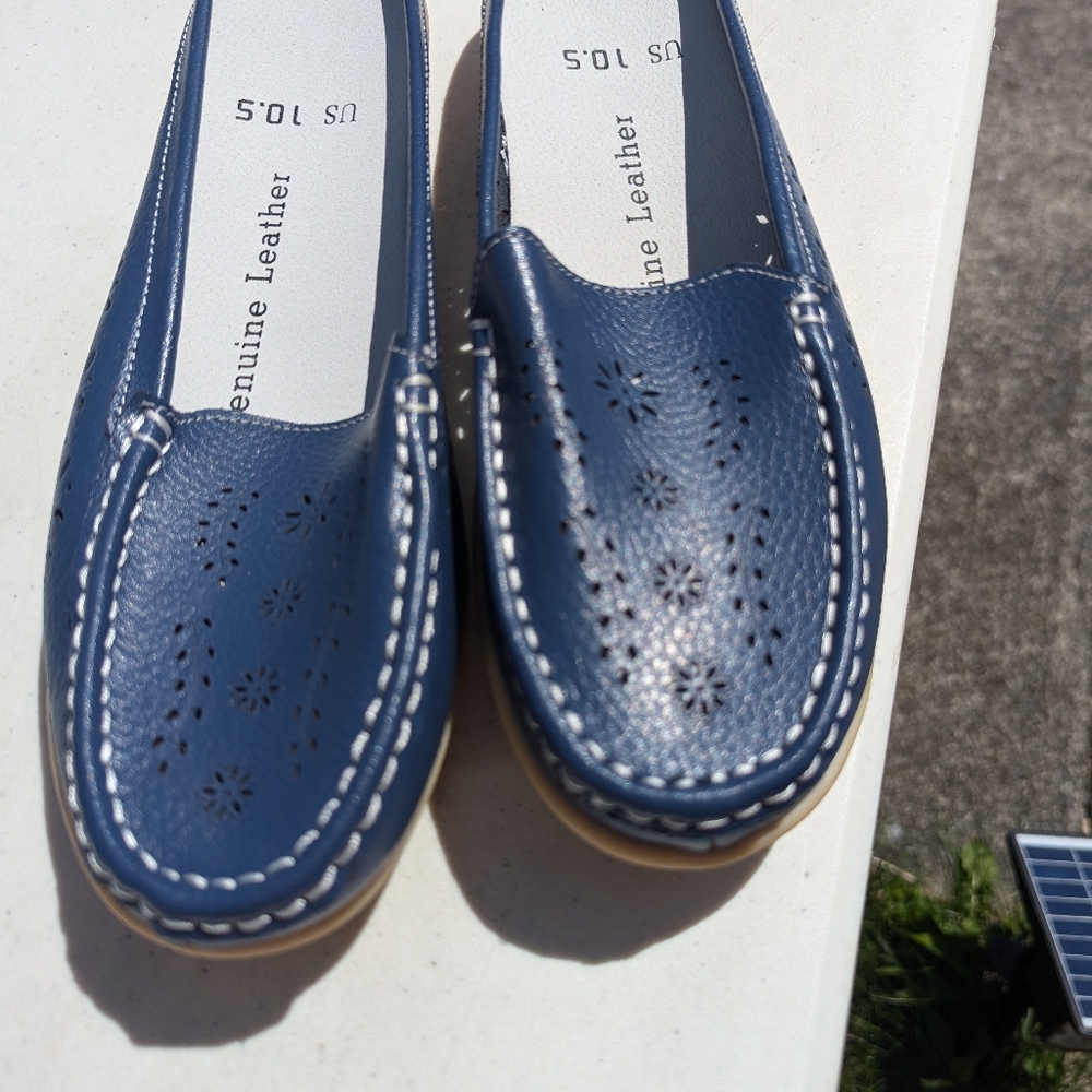 Women's shoes size 10.5